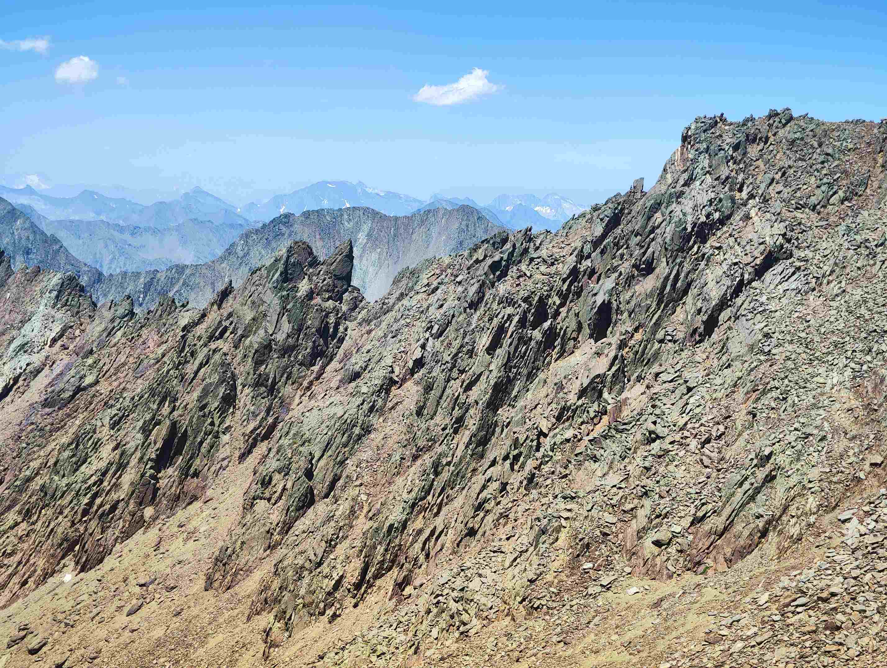 Cresta del Gran Bachimala